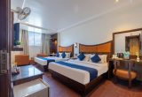 Hotel Aura - 05 Mins from New Delhi Railway Station & Connaught Place