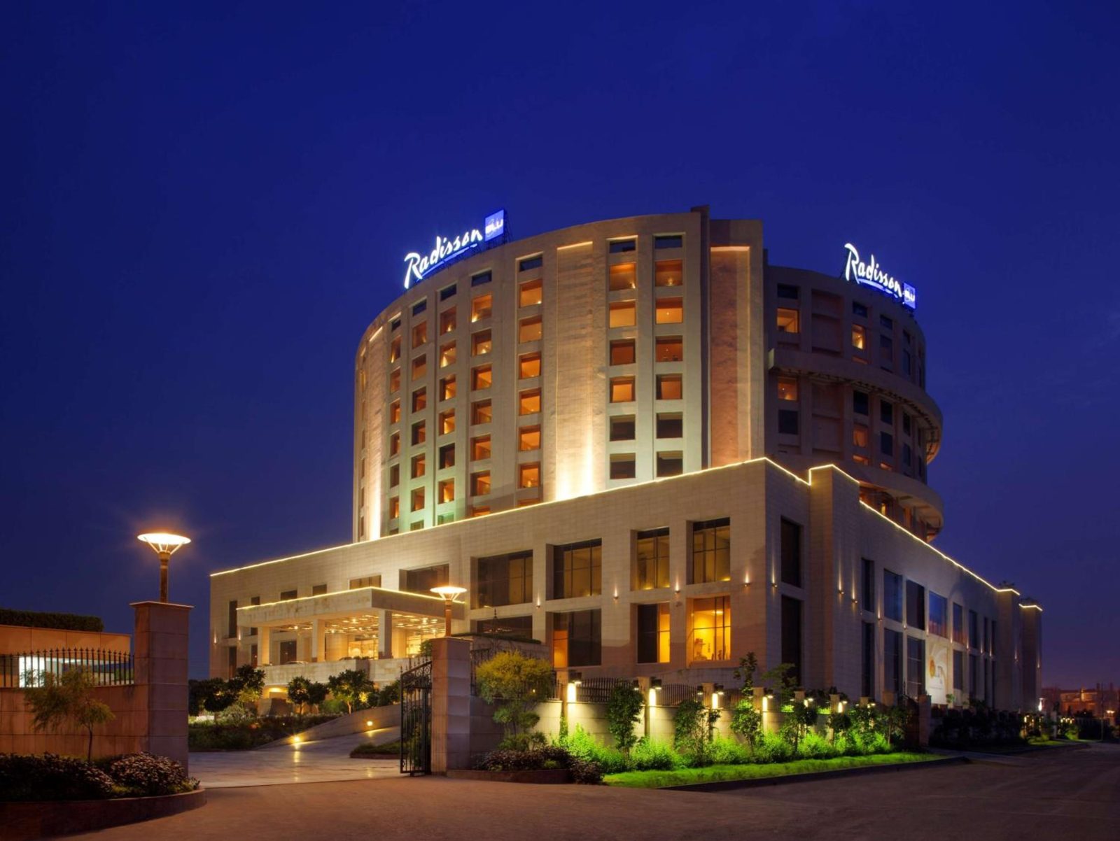 Radisson Blu Hotel New Delhi Dwarka — photo 2