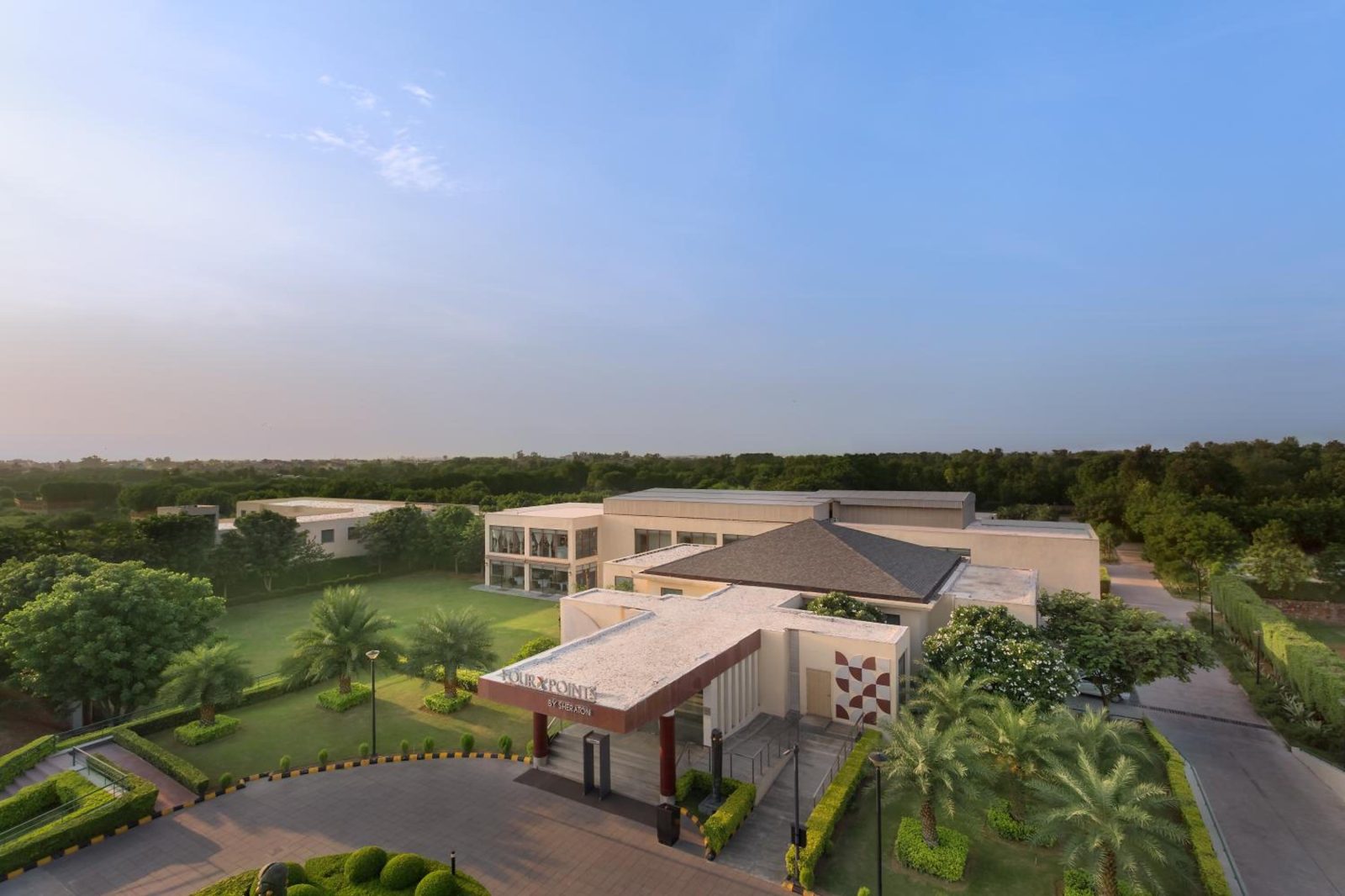 Four Points by Sheraton New Delhi, Airport Highway — photo 2