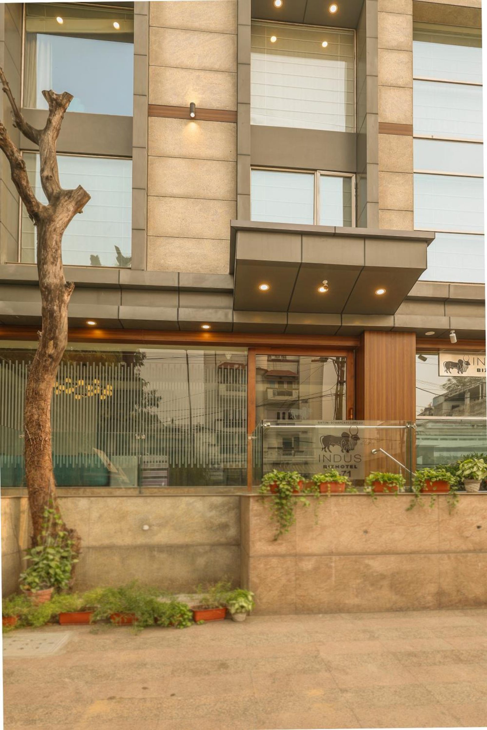 Indus Biznotel — photo 2