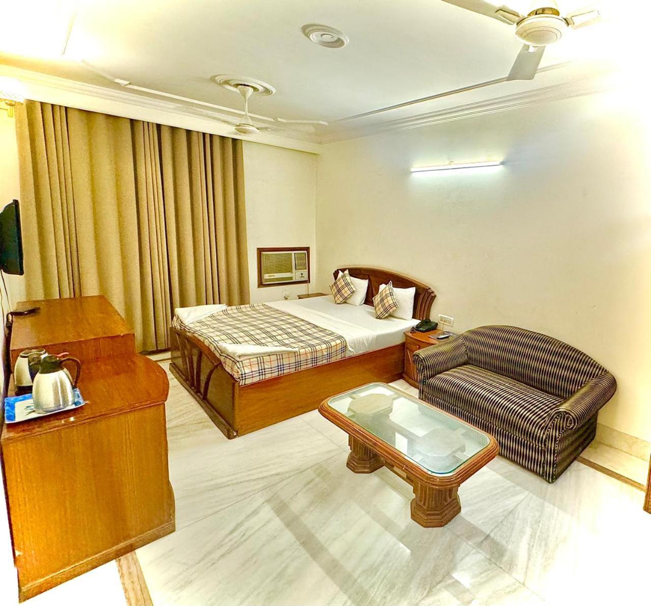 Hotel Pablas International, New Delhi, Near Metro — photo 6
