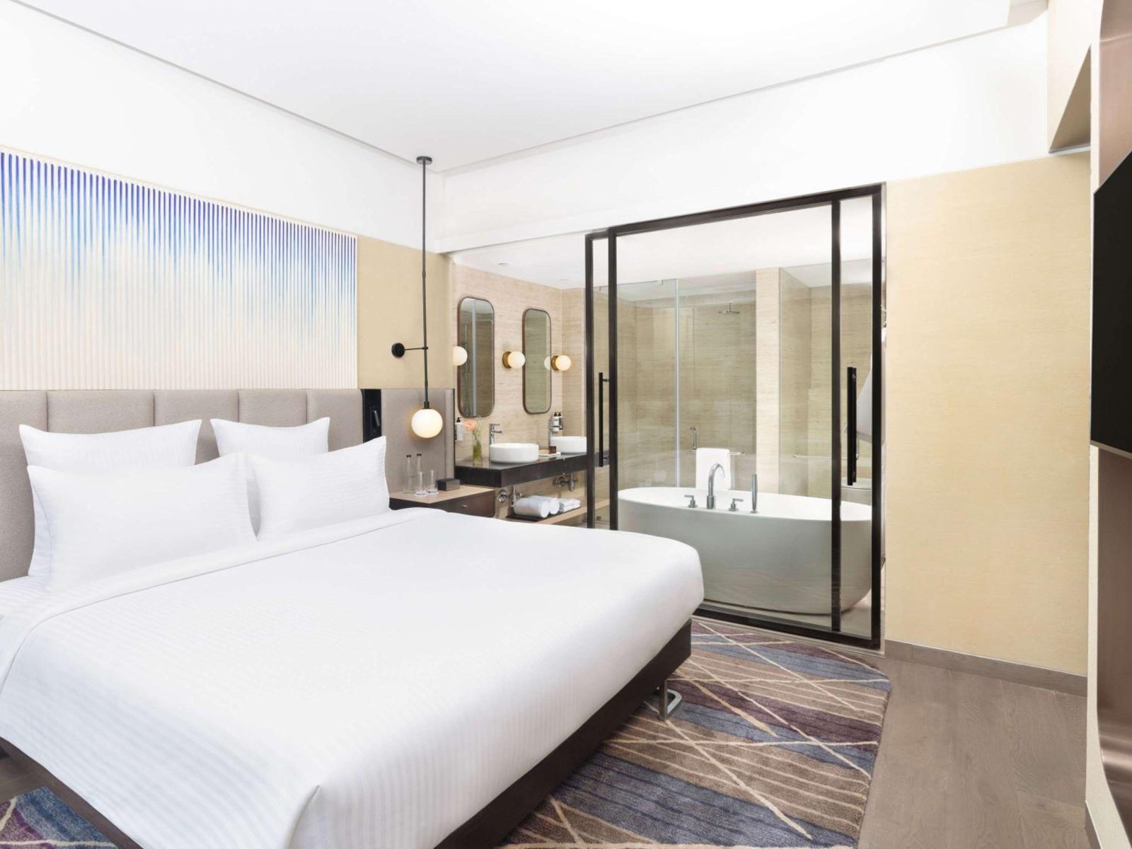 Novotel New Delhi City Centre — photo 4