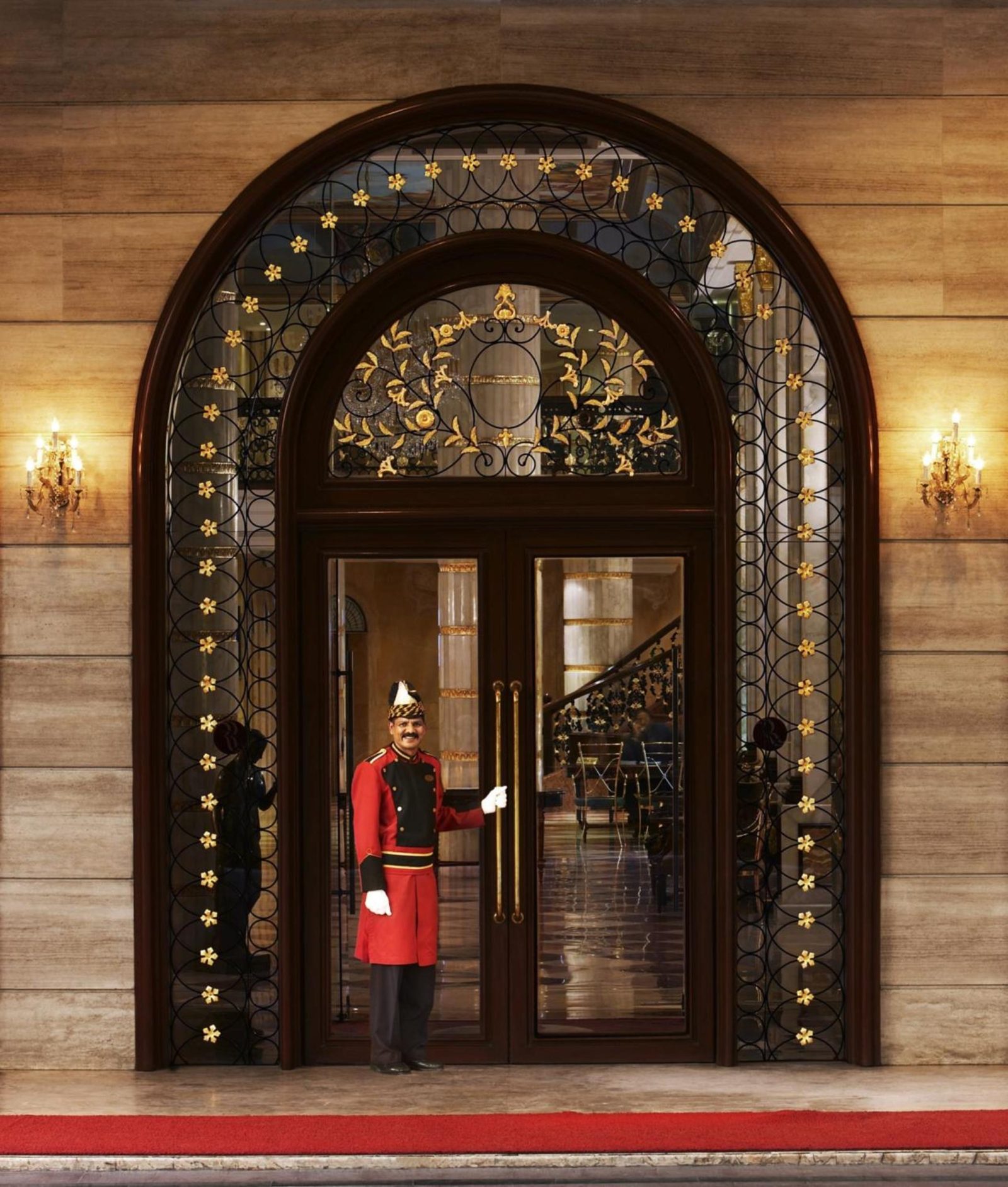 Hotel The Royal Plaza — photo 3