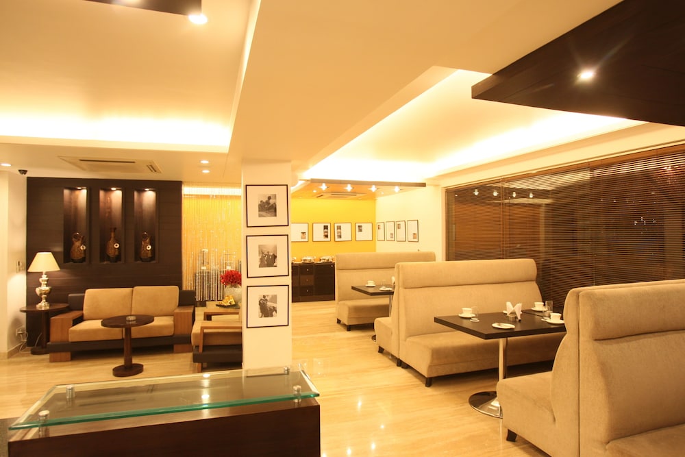 Emblem Hotel, New Friends Colony — photo 4