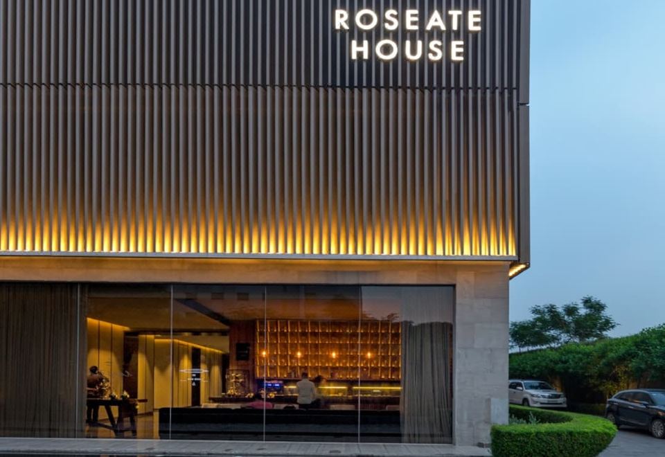 Roseate House New Delhi