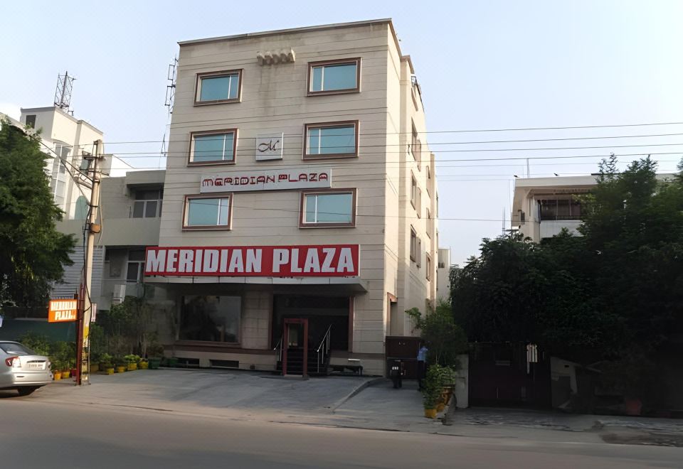 Hotel Meridian Plaza
